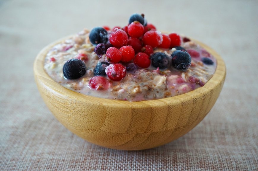 Overnight Oats with Berries